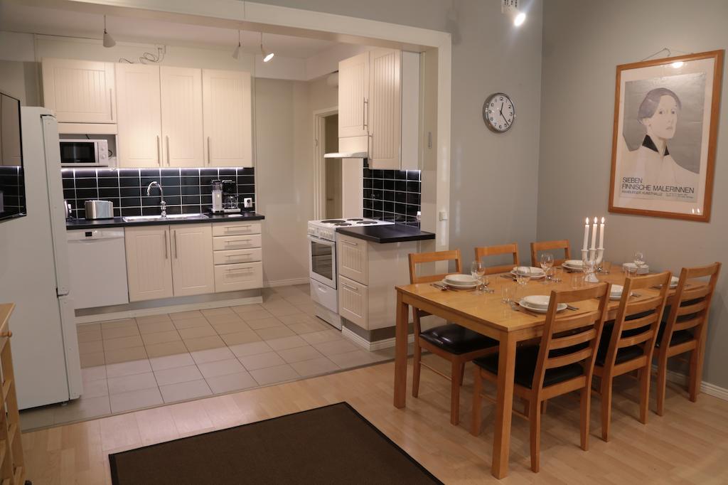 Hotelli Ville Apartment ตัมเปเร ห้อง รูปภาพ