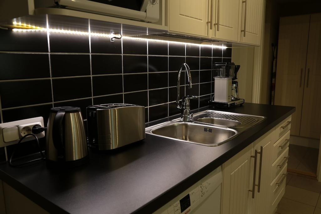 Hotelli Ville Apartment ตัมเปเร ห้อง รูปภาพ