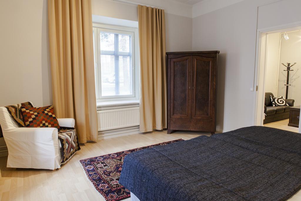 Hotelli Ville Apartment ตัมเปเร ห้อง รูปภาพ